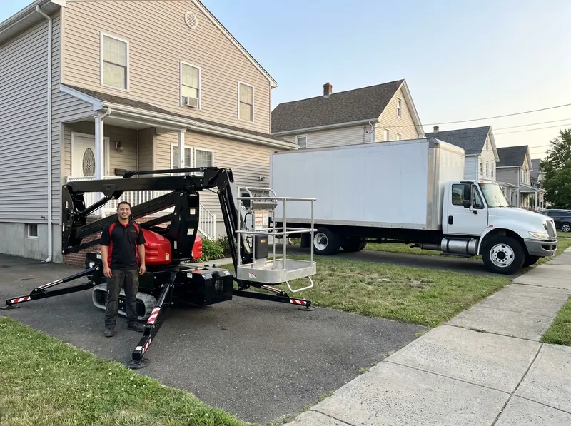 Articulating and Telescopic Boom Lifts in Bridgeport, CT